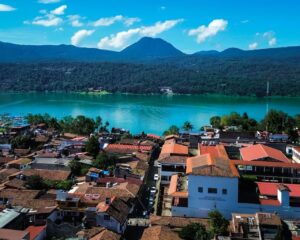 Valle de Bravo cierra 2025 con el 95% de ocupación hotelera y registra más de 150 mil visitantes